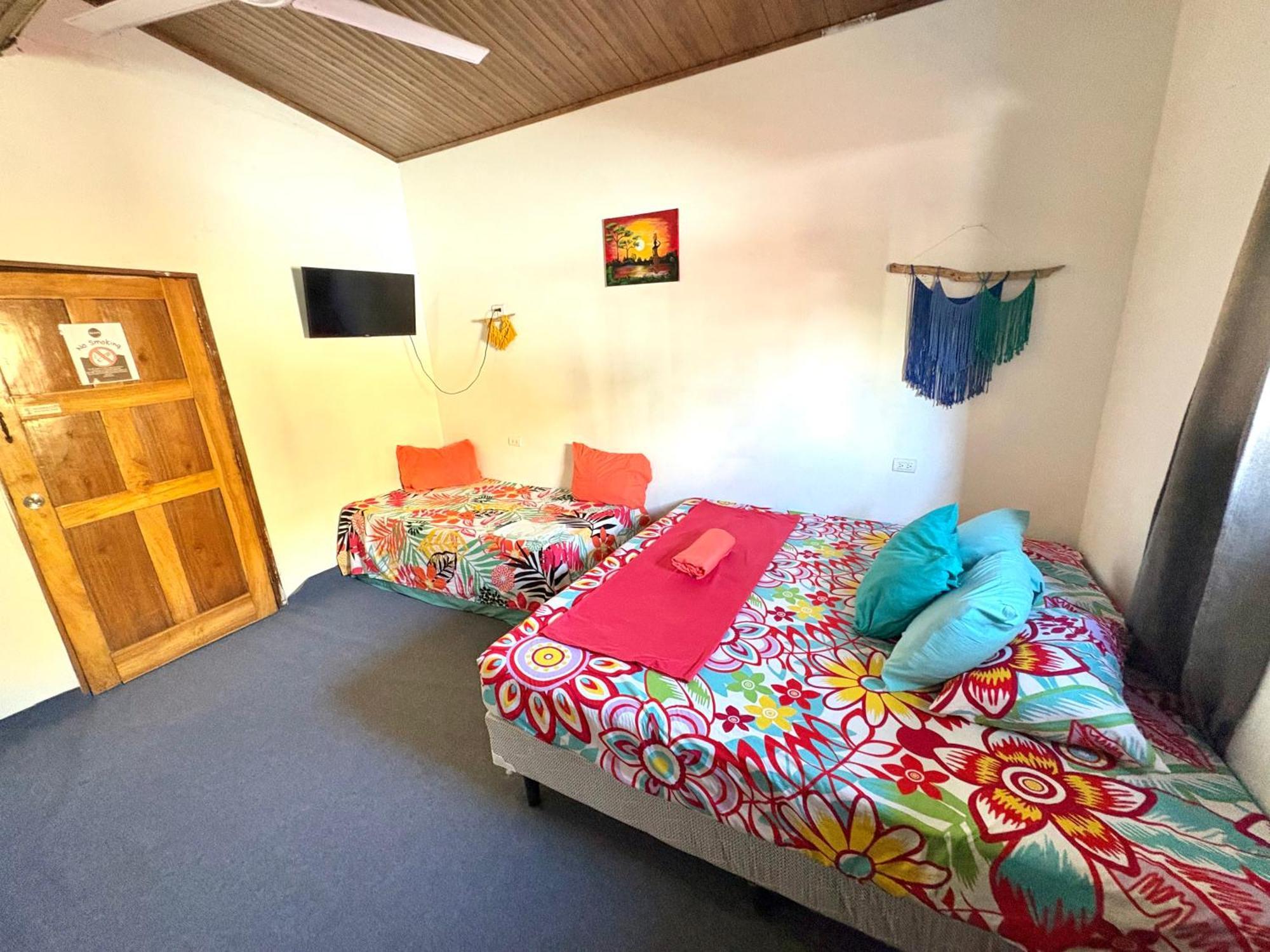 Passifloras Hostel Кепос Экстерьер фото